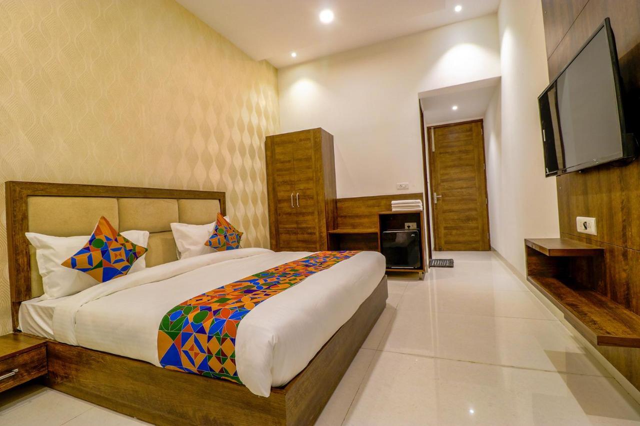Fabhotel Prime Parisar Амритсар Екстериор снимка