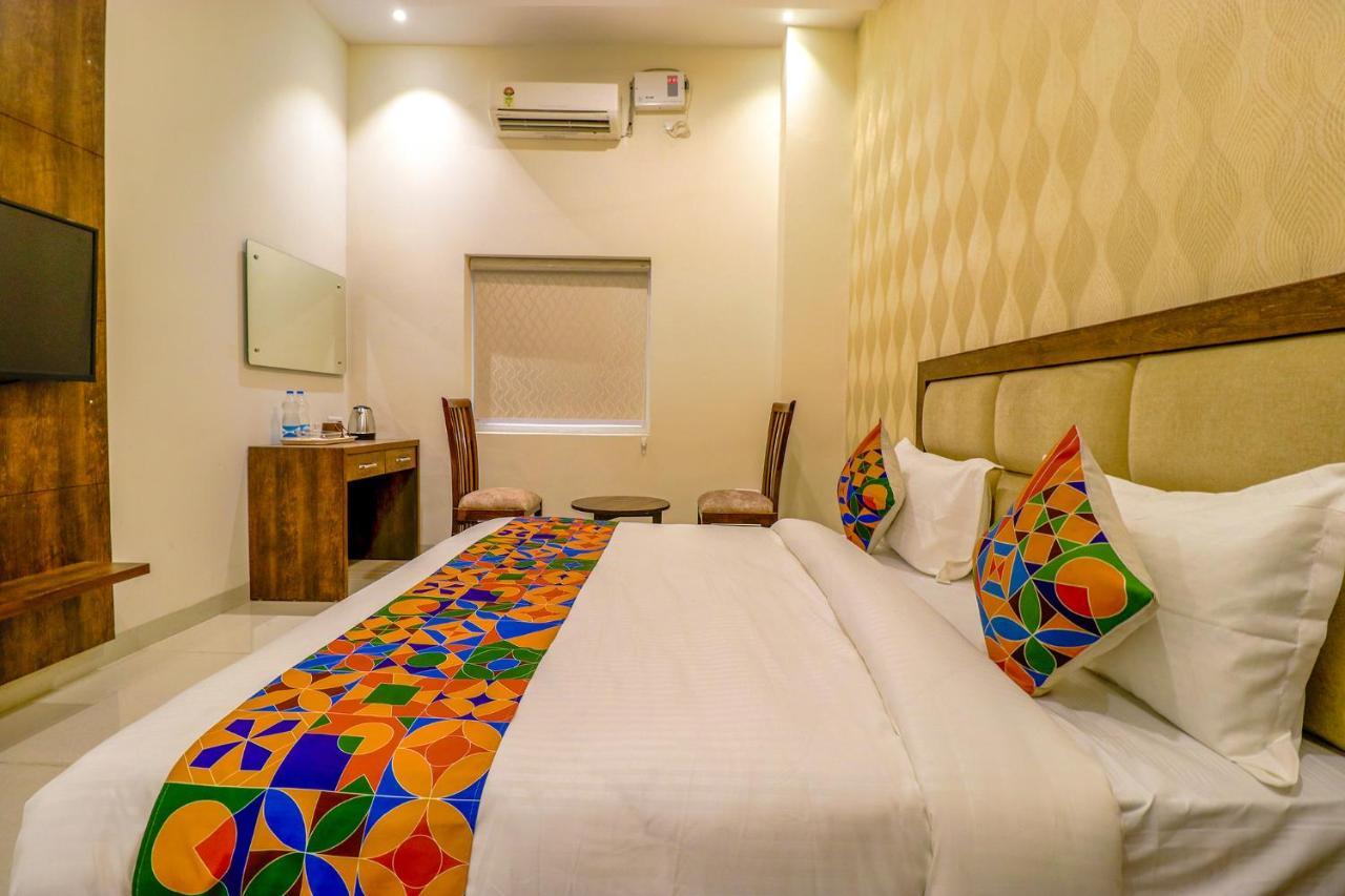 Fabhotel Prime Parisar Амритсар Екстериор снимка